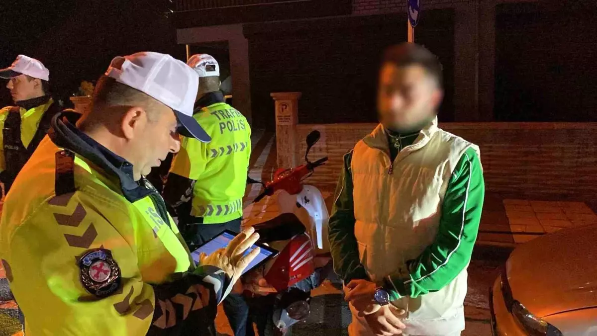 boluda-trafik-kontrolleri-sikilastirildi-abart-egzoz-ve-yuksek-ses-cezalandirildi-M5Qx8bU6.jpg