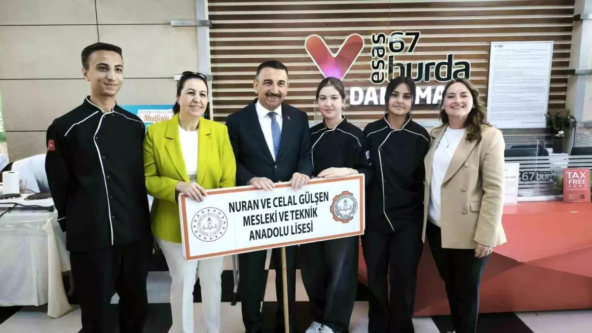zonguldaktaki-turk-mutfagi-haftasinda-lokal-lezzetler-tanitildi-lOAFXiiK.jpg