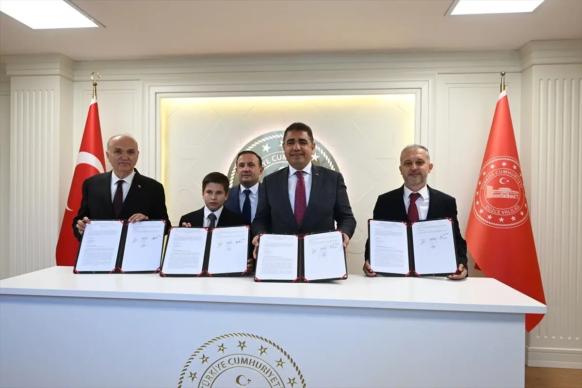 duzcede-aile-sihhati-merkezi-icin-protokol-imzalandi-6jLMRRGS.jpg