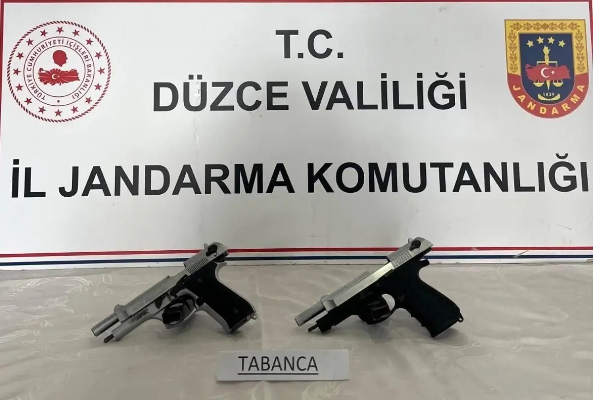 duzcede-dugunlerde-havaya-ates-eden-4-kisi-tespit-edildi-JRXzvGLZ.jpg