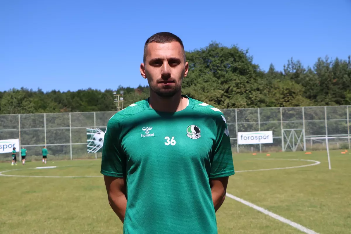 sakaryaspor-yeni-donem-icin-maksatlarini-belirledi-OyjmCxwl.jpg