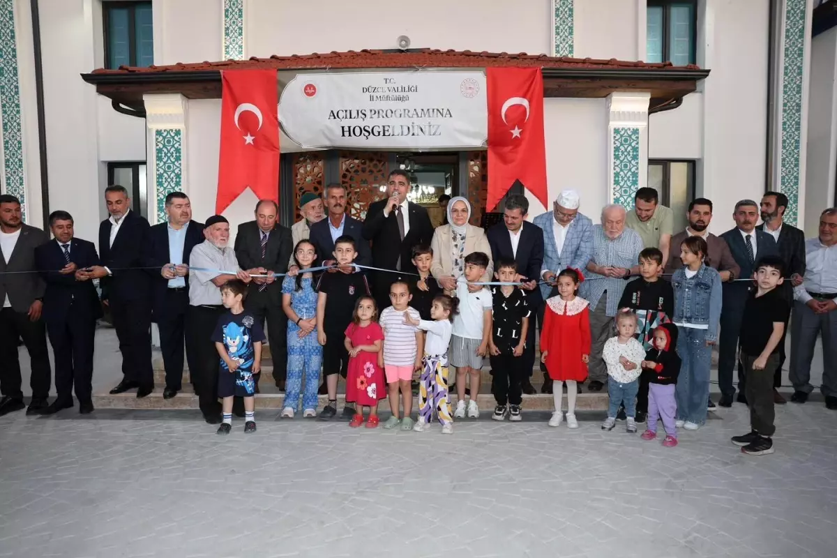 yayakbasi-koyu-mescidi-tekrar-ibadete-acildi-Pj7pYkRa.jpg