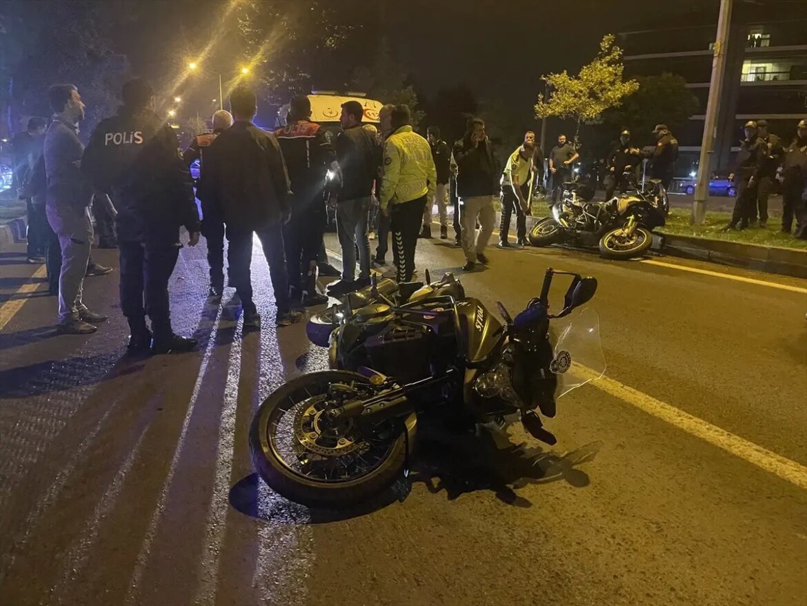 boluda-motosiklet-kazasinda-4-yunus-polisi-yaralandi-bmqbfCQT.jpg