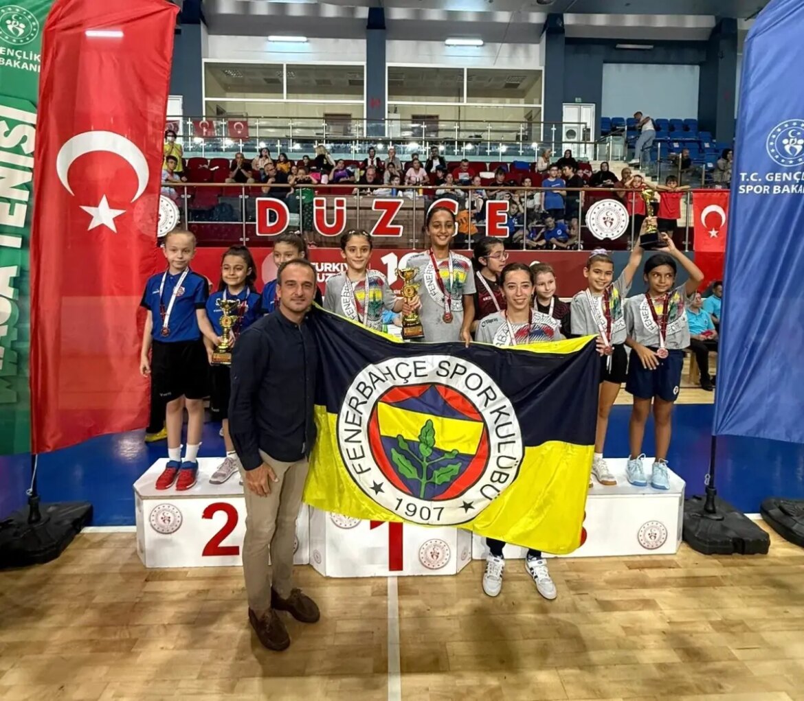 duzcede-minik-sportmenlerin-heyecan-dolu-cabasi-fiAcVV3g.jpg